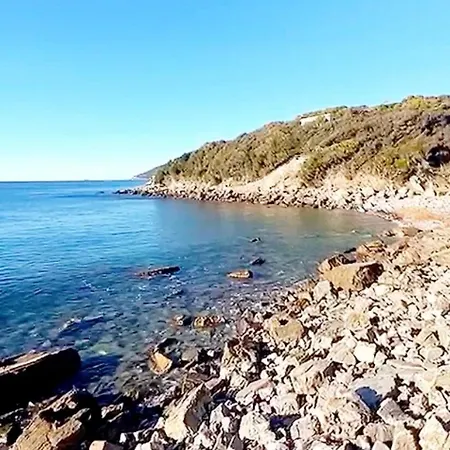 2-bedroom Tuscan Seafront - Private Seafront And Access To The Sea דירה רוזיניאנו מריטימו