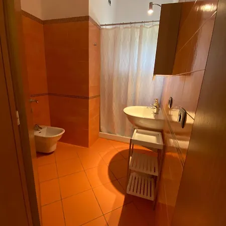 2-bedroom Tuscan Seafront - Private Seafront And Access To The Sea * רוזיניאנו מריטימו